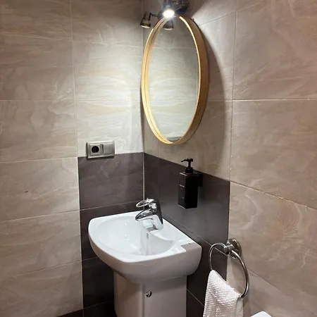 Suite Don Pelayo Sevilla Exterior photo